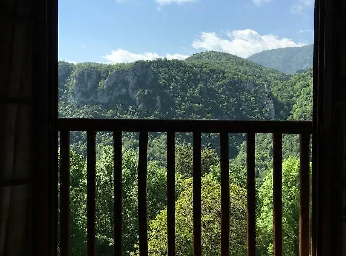 Feriehus De Serrelongue *